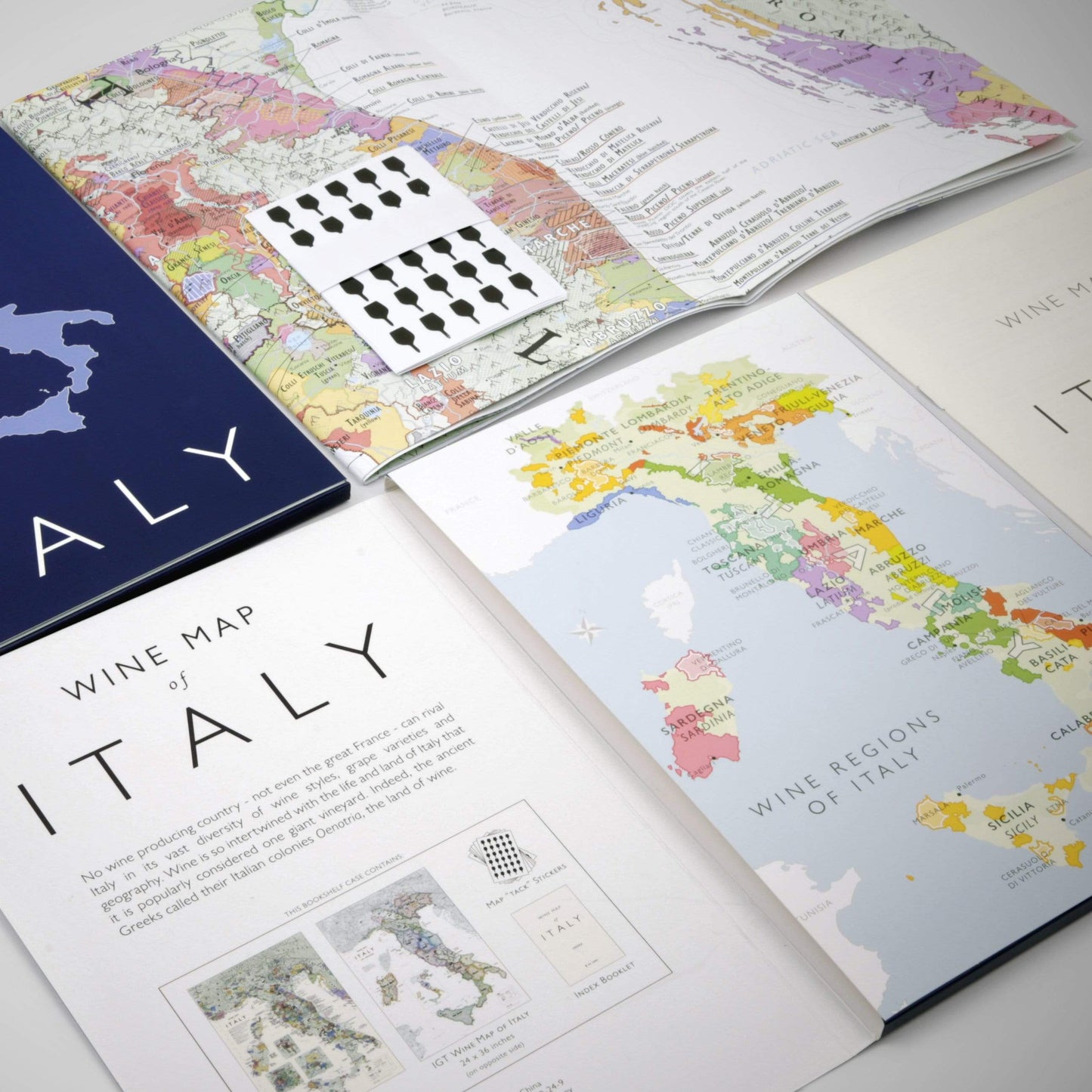 Wine Map of Italy - Bookshelf Edition open